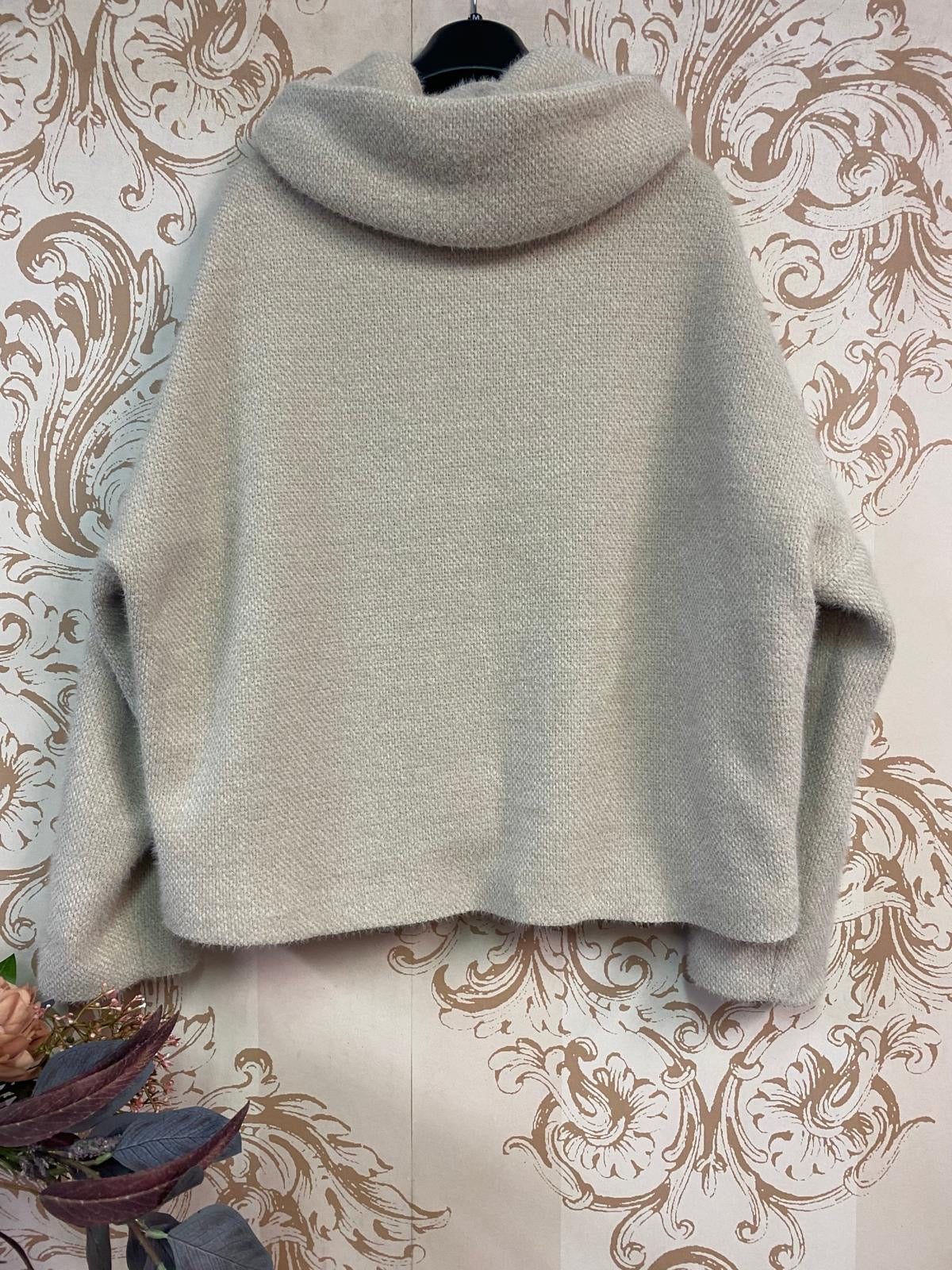 Giacca con cappuccio