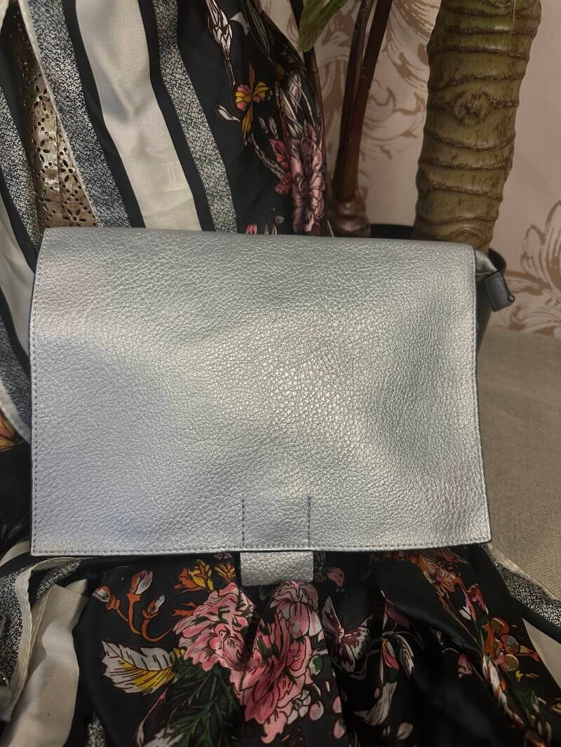 Pochette argento