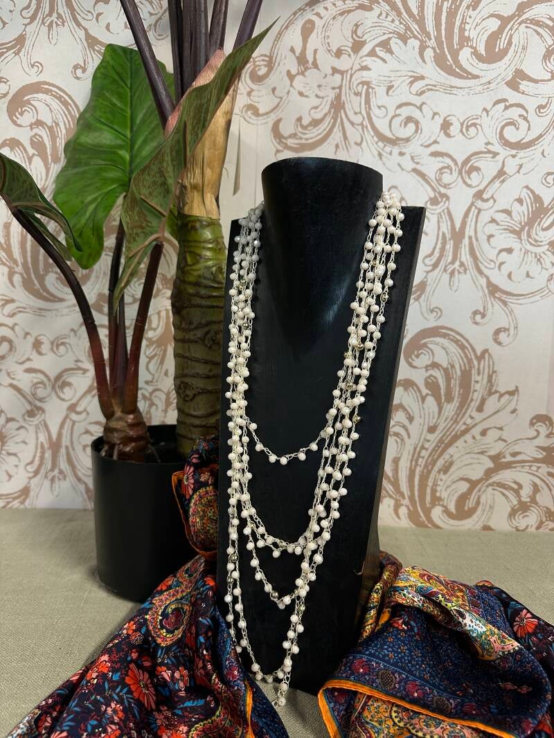 Collana multifilo macramè bianco