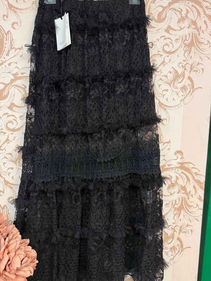 Gonna nera pizzi Altamira