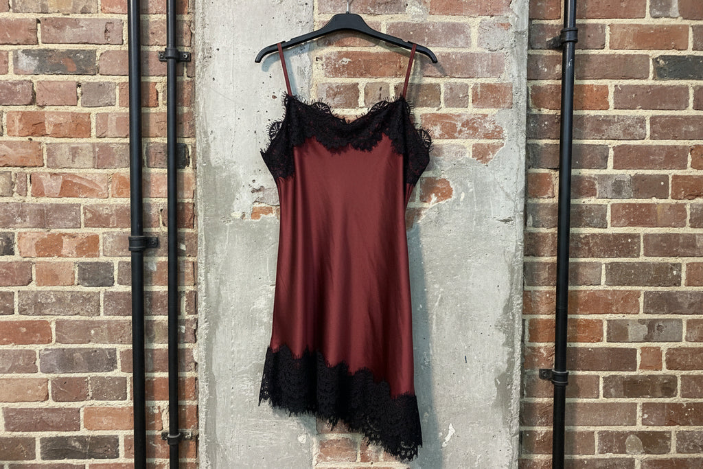 Miniabito sottoveste pizzo