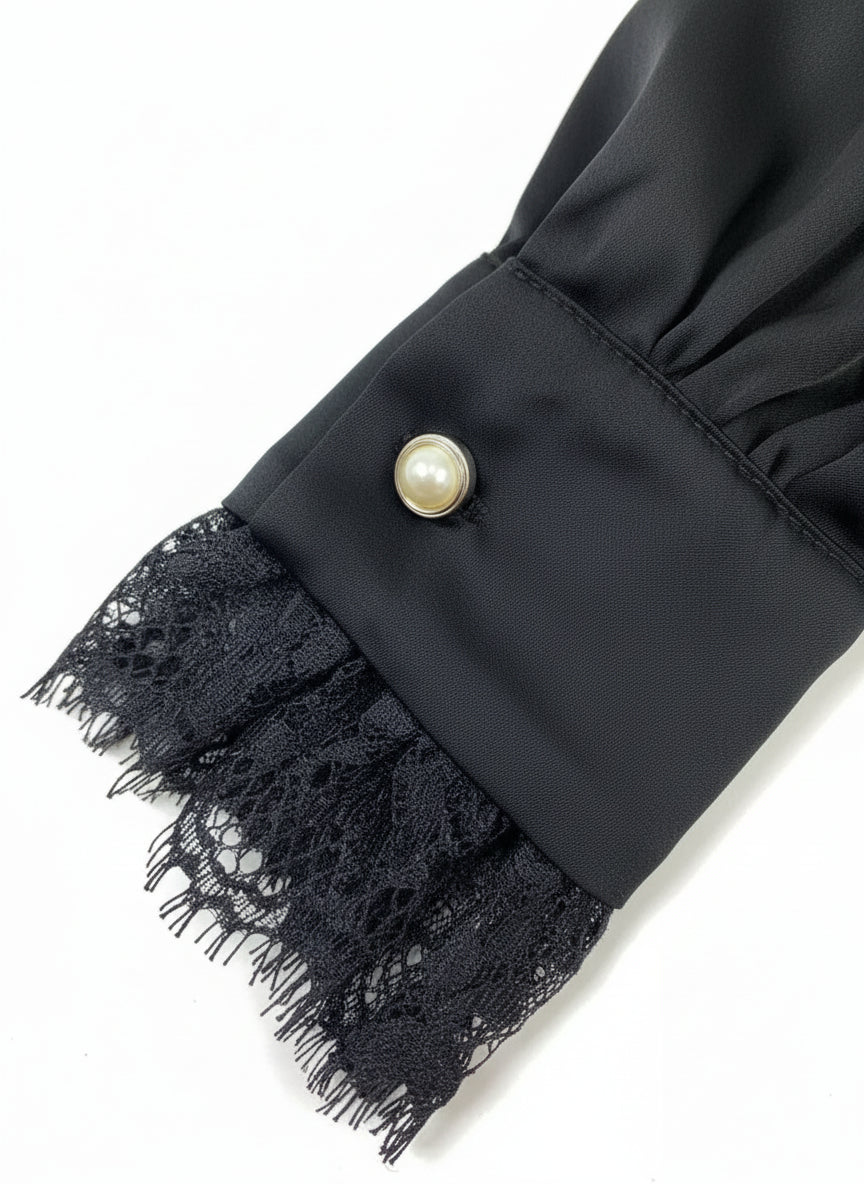 Blusa nera maniche lunghe pizzo — M/L