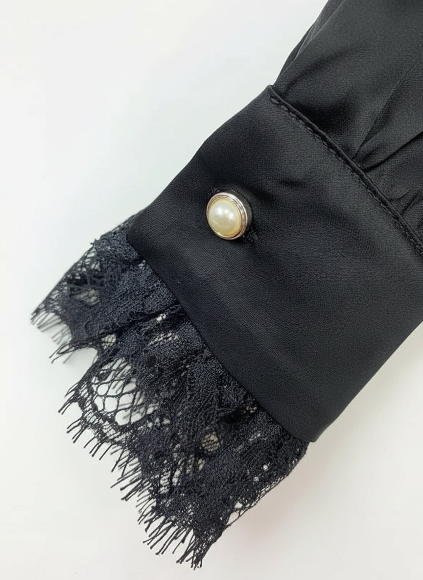 Blusa nera maniche lunghe pizzo — S/M