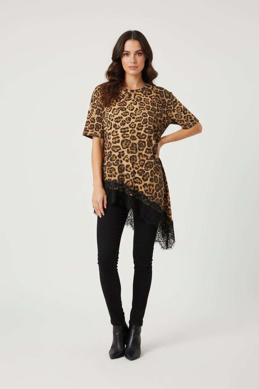 T-SHIRT MACULATA CON PIZZO