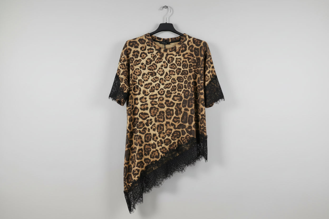 T-SHIRT MACULATA CON PIZZO