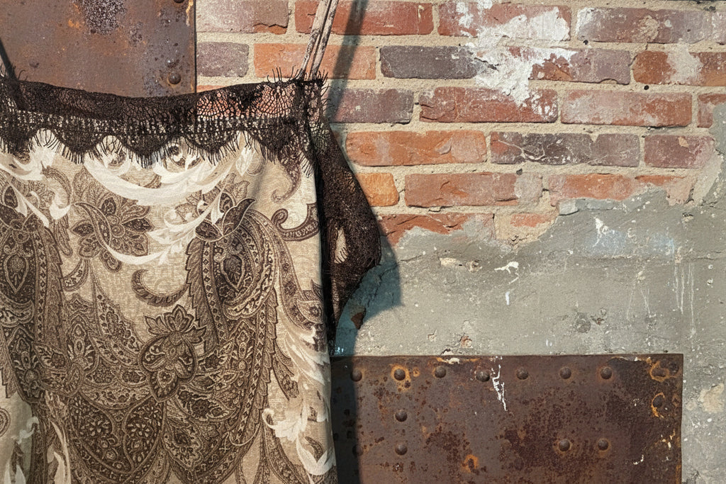 TOP FANTASIA PIZZO BROWN