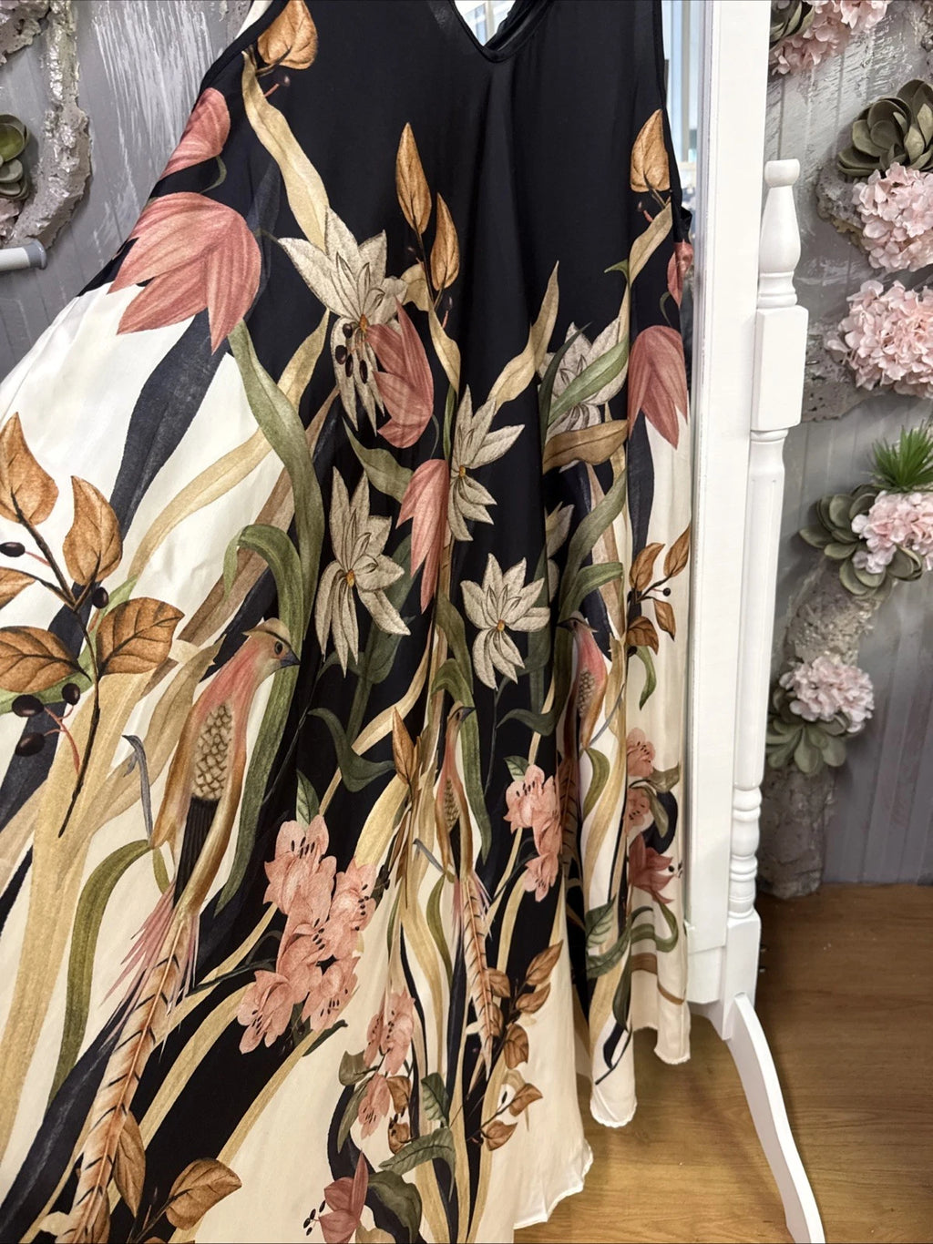 Vestito Lungo Fantasia floreale nero e bianco